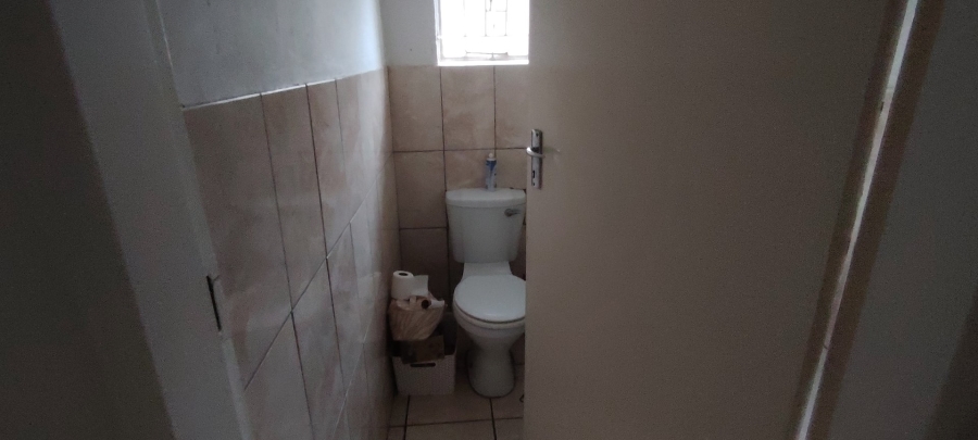 3 Bedroom Property for Sale in Roosheuwel North West